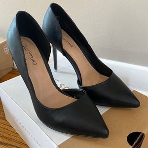 Call it spring, size 8, black shoe with clear heel.